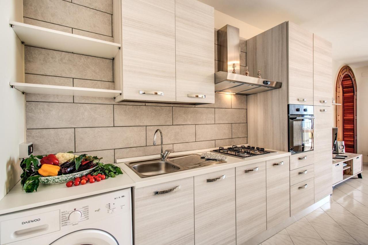 Magdalene'S House - Sea View Terrace Apartment Маса Лубрензе Екстериор снимка