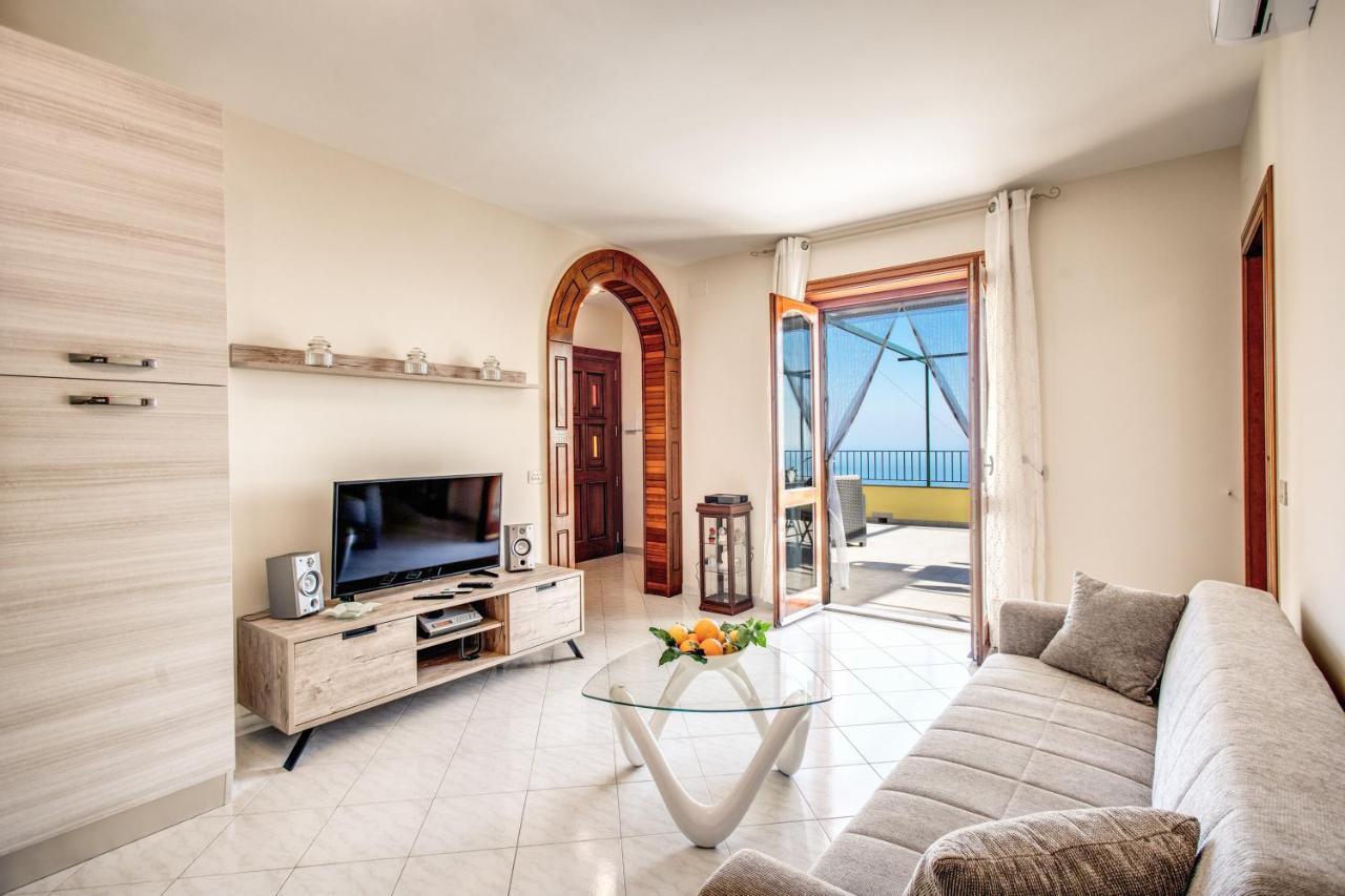 Magdalene'S House - Sea View Terrace Apartment Маса Лубрензе Екстериор снимка
