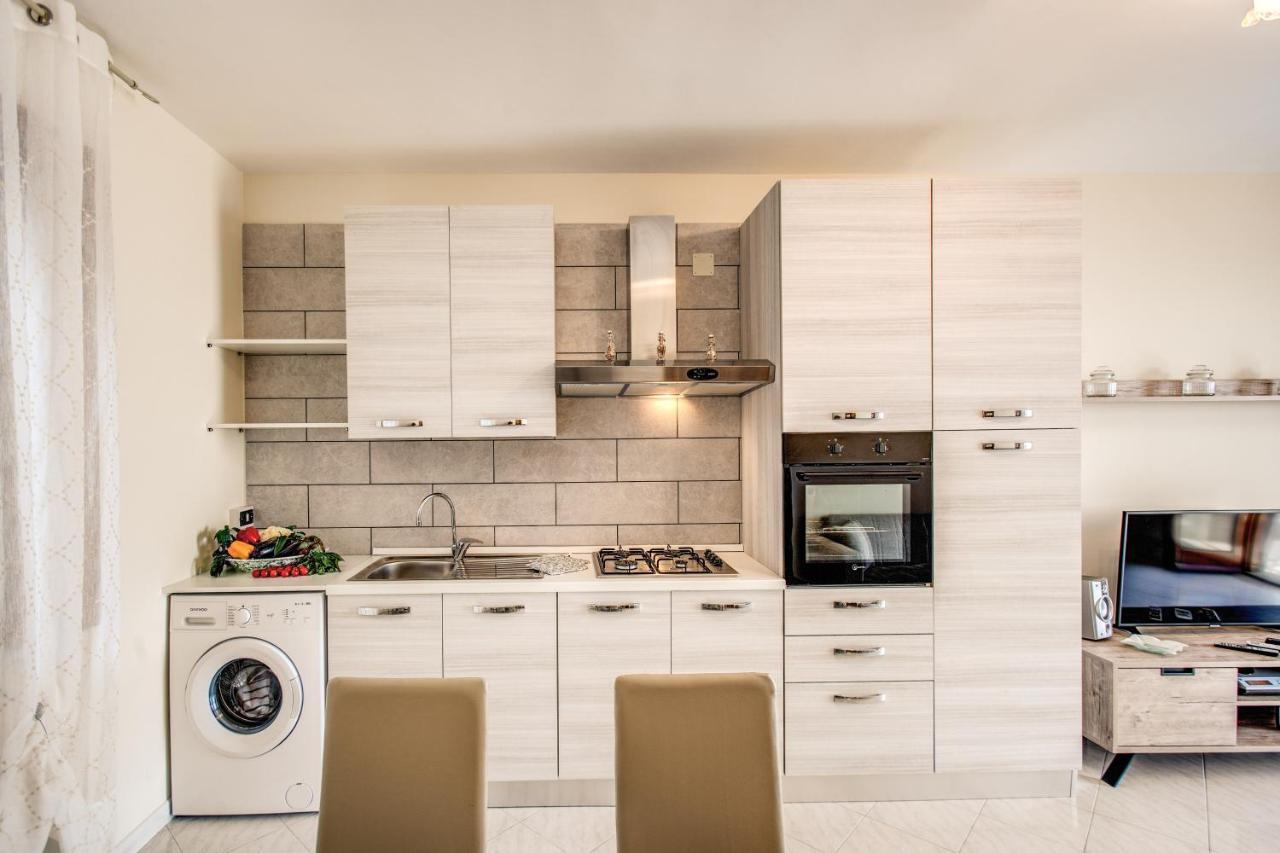 Magdalene'S House - Sea View Terrace Apartment Маса Лубрензе Екстериор снимка