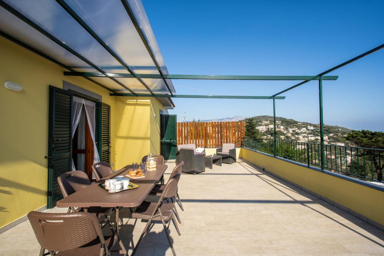 Magdalene'S House - Sea View Terrace Apartment Маса Лубрензе Екстериор снимка